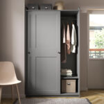 Hauga Kleiderschrank Mit Schiebetüren – Grau 118X55X199 Cm Within Kleiderschrank Grau Ikea