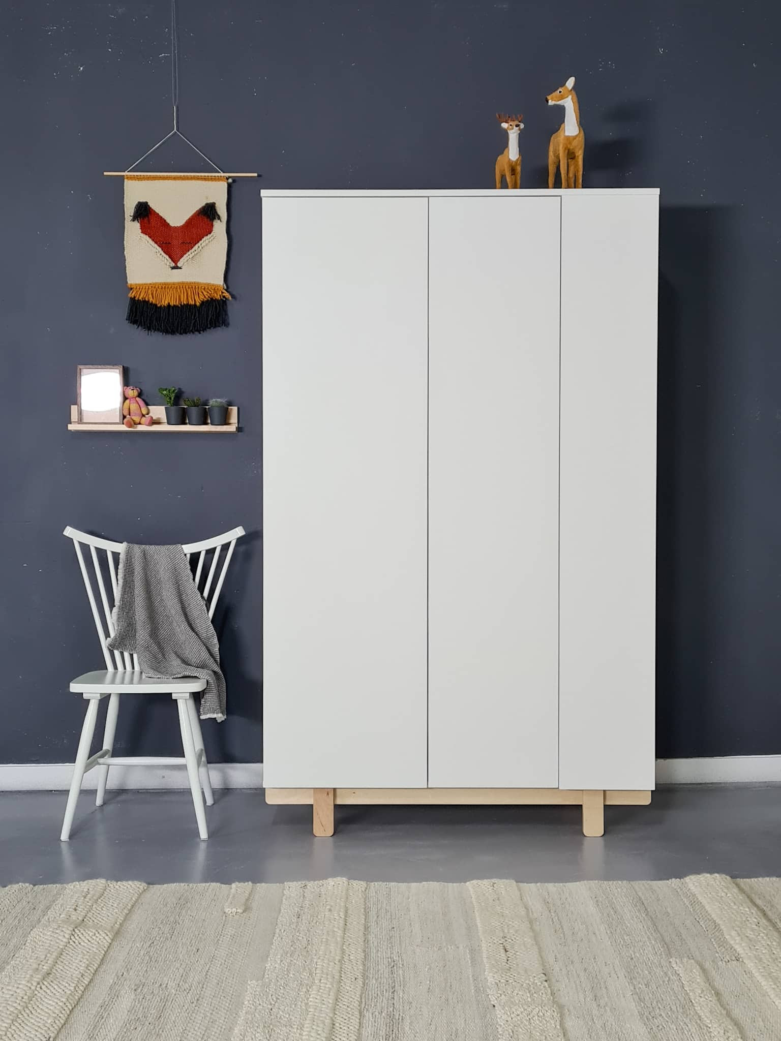 Kleiderschrank Mit Viel Stauraum Im Zeitlosen Scandi Look for Kleiderschrank Scandi