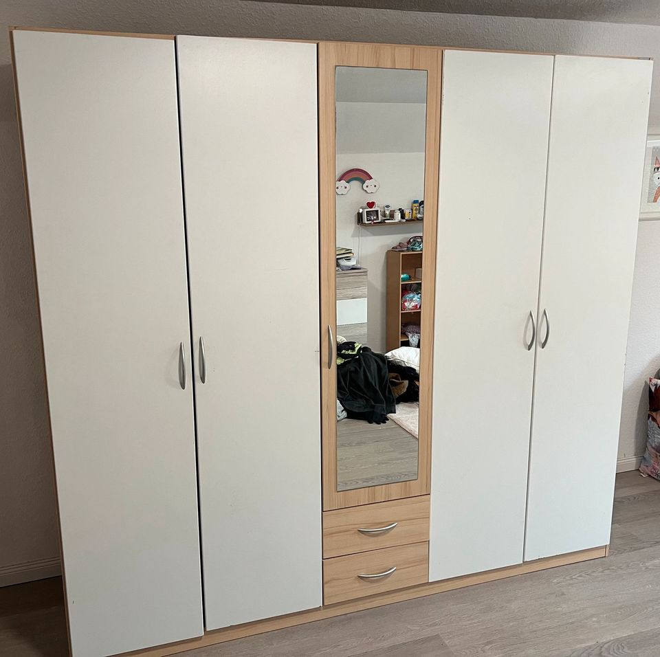 Kleiderschrank regarding Kleiderschrank Ebay Kleinanzeigen